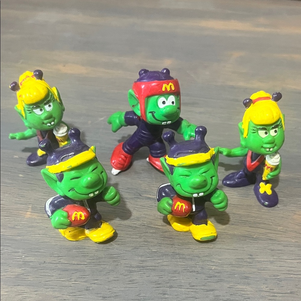 McDonald's vintage 1983 ASTRONIKS HAPPY MEAL TOYS  LOT OF 5